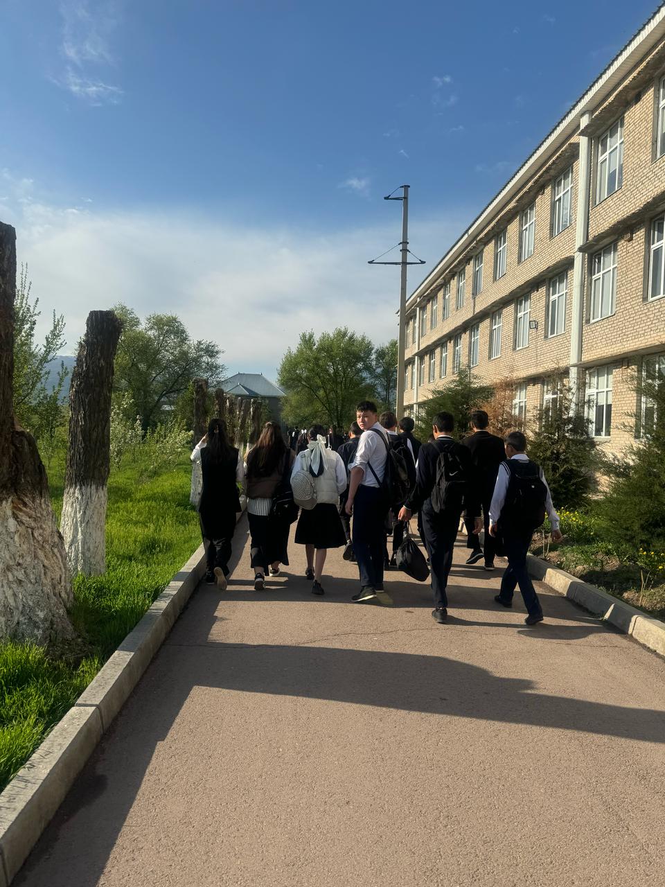 Магниттік мектептерден келетін білім алуылардың екінші онкүндігі басталды.