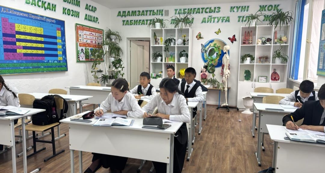 " Ауыл мектебі- сапа алаңы" жобасы аясында 5 пәнді  қашықтықтан оқыту